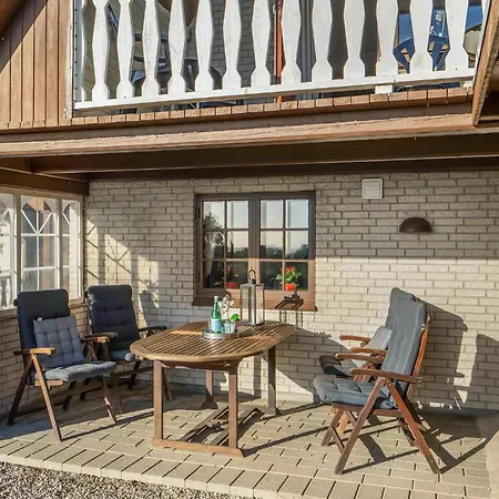 Amazing In Rudkbing With 3 Bedrooms And Wifi *