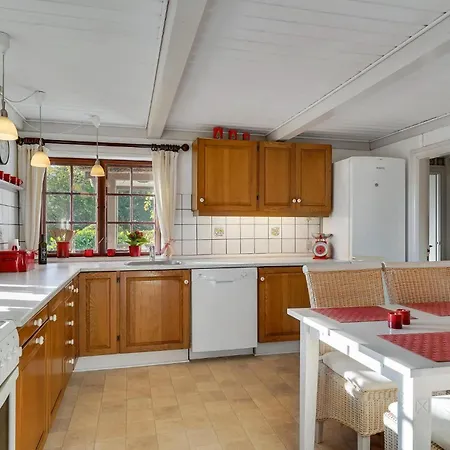Amazing In Rudkbing With 3 Bedrooms And Wifi *